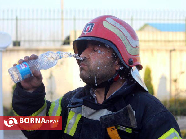 آتش سوزی فروشگاه هپی لند در رشت