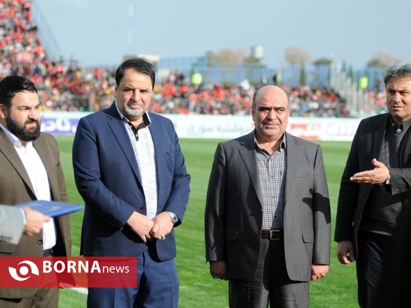 دیدار تیم پیکان- پرسپولیس