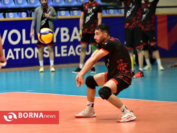 دیدار تیم های والیبال آذرباتری ارومیه و راه یاب ملل مریوان