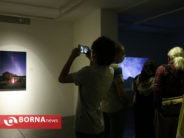 نمایشگاه عکاسی "شب پیداست"