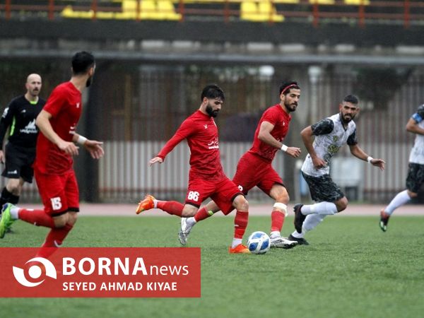 دیدار تیم های فوتبال سپیدرود رشت _ اسپاد الوند تهران