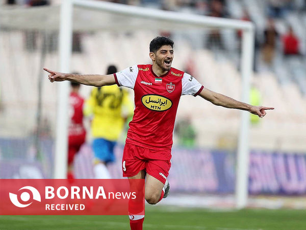 دیدار تیم های فوتبال پرسپولیس - نفت مسجدسلیمان