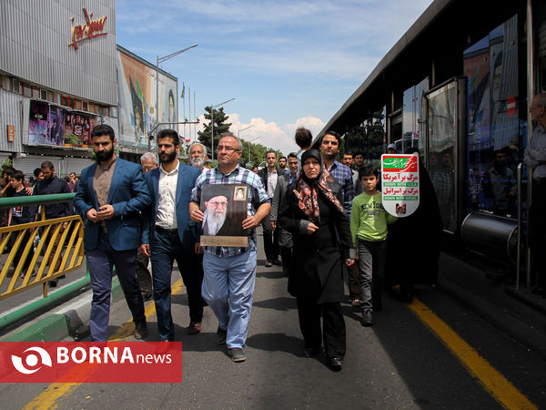 راهپیمایی نمازگزاران تهرانی در اعتراض به اقدام ترامپ