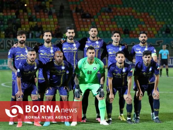 دیدار تیم های فوتبال ذوب آهن اصفهان- گل گهر سیرجان