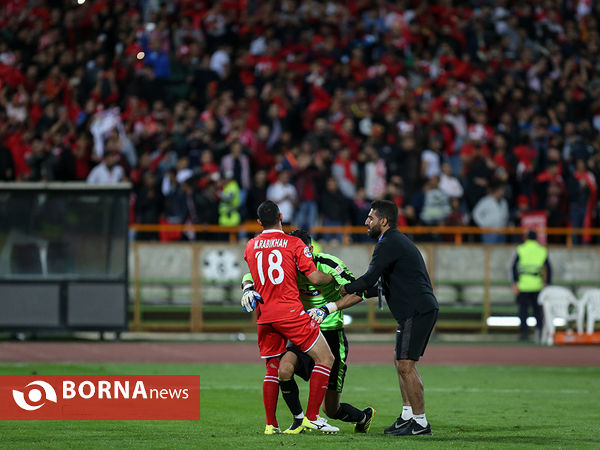 دیدار تیم های فوتبال پرسپولیس - السد