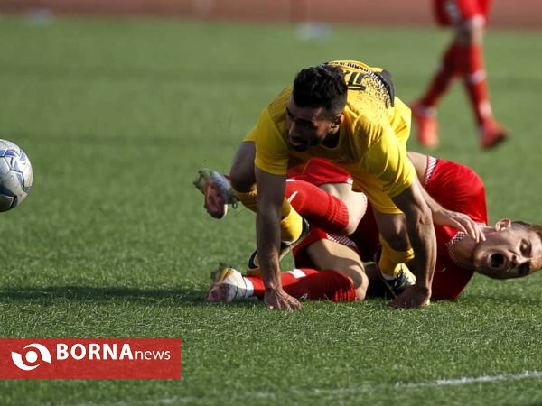 دیدار تیم های فوتبال سپیدرود رشت _ شهرداری ماهشهر
