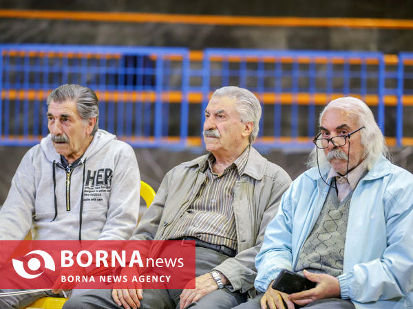 مسابقات وزنه برداری کارگری