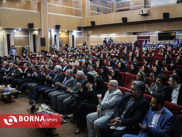 جشن فارغ التحصیلان دانشکده خبر‎