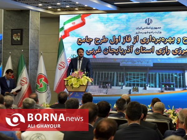 افتتاح سالن مسافری و تجاری پایانه مرزی رازی خوی با حضور وزیر راه و شهرسازی