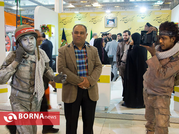 در حاشیه نمایشگاه مطبوعات