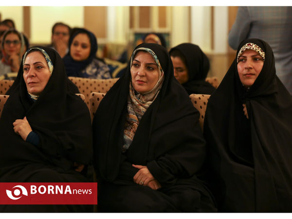 نشست صمیمانه فعالین فرهنگی و اجتماعی استان یزد
