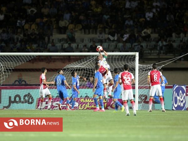 دیدار تیم های فوتبال استقلال- خونه به خونه بابل