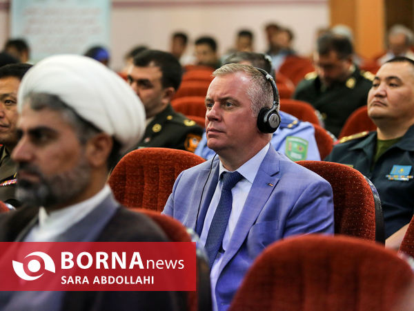 نشست فرماندهی انتظامی ایران با وابستگان نظامی کشورهای خارجی