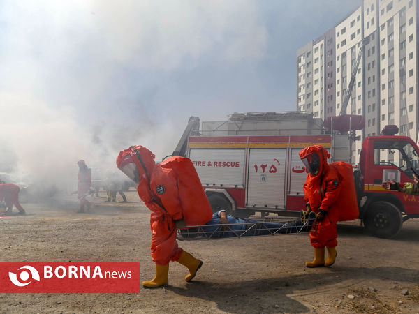 مانور بزرگ امداد و نجات نیروهای آتش نشان