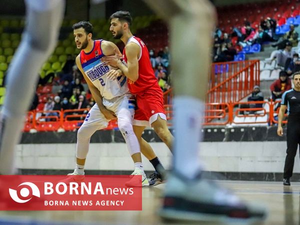 دیدار تیم های بسکتبال نبوغ - توفارقان