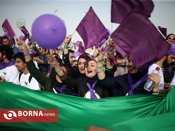 دکتر روحانی در جمع مردم اهواز