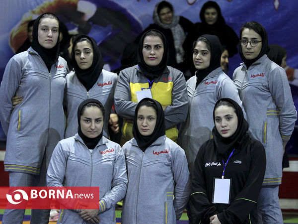 مسابقات کشتی کلاسیک دختران