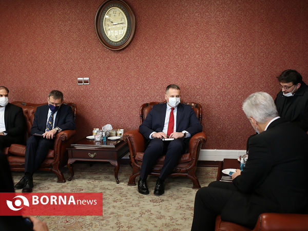 دیدار سفیر لهستان با وزیر ورزش و جوانان