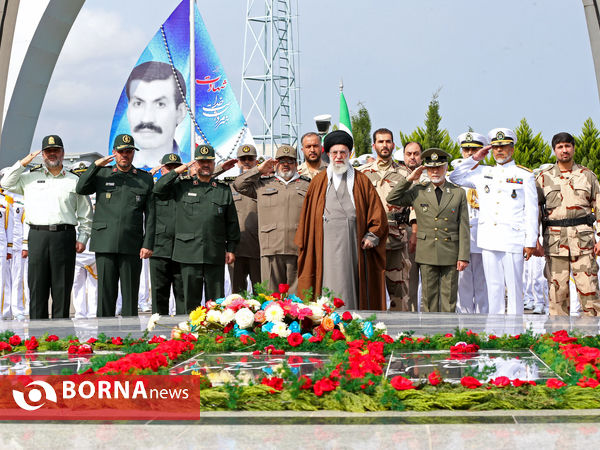 مراسم تحلیف و دانش‌آموختگی دانشجویان دانشگاه‌های افسری ارتش جمهوری اسلامی ایران