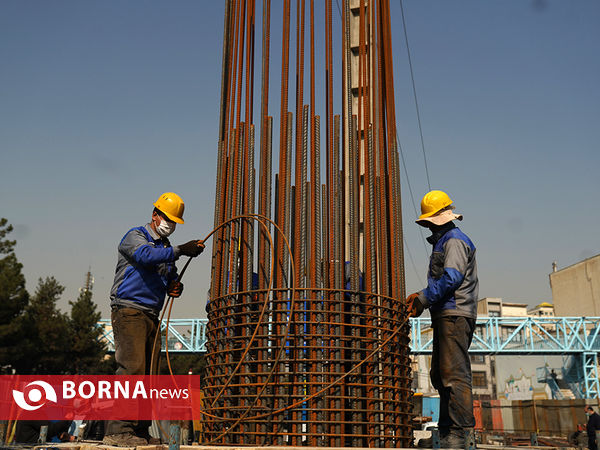 احداث پلهای غیرهمسطح بزرگراه شهید باقری