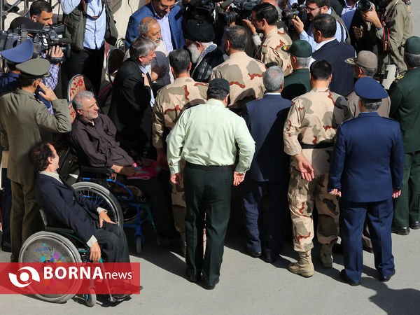 حضور فرمانده کل قوا در مراسم دانش‌آموختگی دانشجویان دانشگاه‌های افسری ارتش