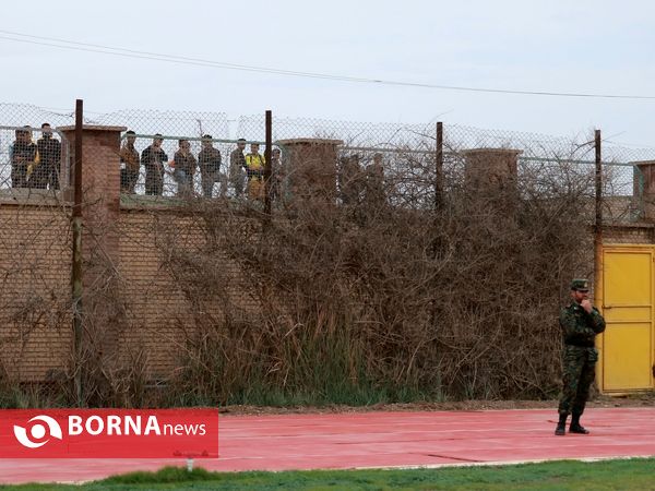 دیدار تیم های فوتبال صنعت نفت - شمس آذر قزوین