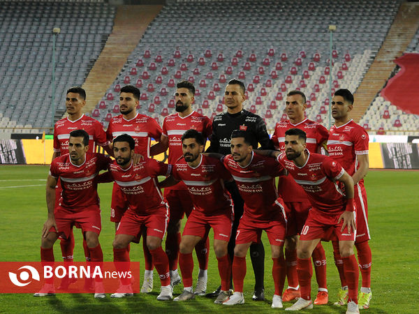 دیدار تیم های فوتبال پرسپولیس - ذوب آهن