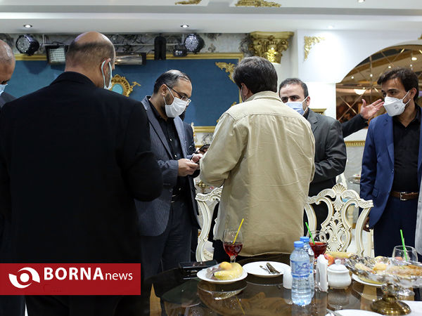 جلسه هم اندیشی با نخبگان و فرهیختگان