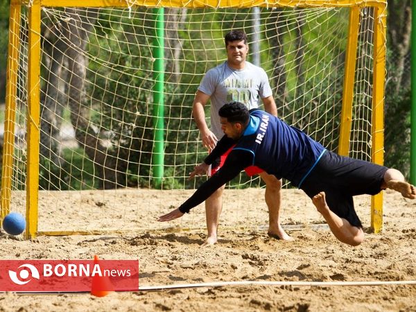 اردوی تیم ملی هندبال ساحلی در اصفهان