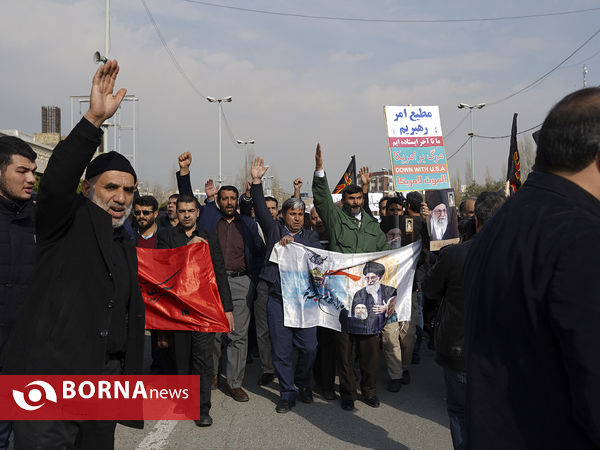 راهپیمایی مردم   تهران در محکومیت شهادت سردار قاسم سلیمانی