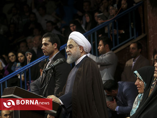 سخنرانی دکتر روحانی در جمع هوادارانش