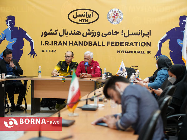 نشست خبری سرمربی تیم ملی هندبال ساحلی