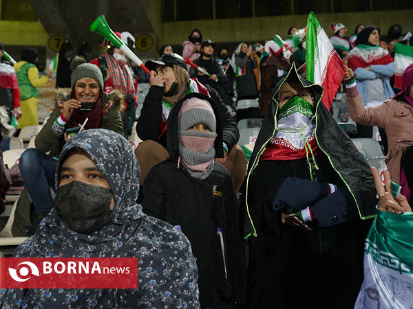 در حاشیه ورزشگاه آزادی پیش از دیدار ایران و عراق - ۲