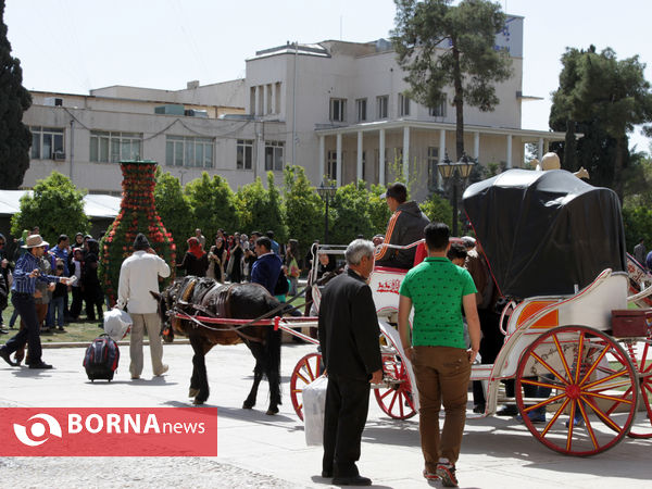 میهمانان نوروزی در ارگ کریمخان