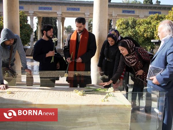 آیین افتتاحیه ششمین جشنواره بین المللی شعر انقلاب در حافظیه شیراز