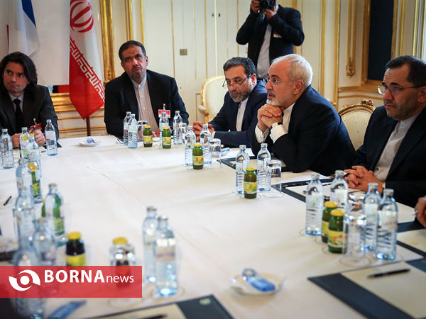 دیدار دو جانبه وزرای خارجه ایران و فرانسه