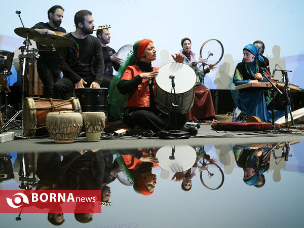 اجرای گروه موسیقی  رستاک