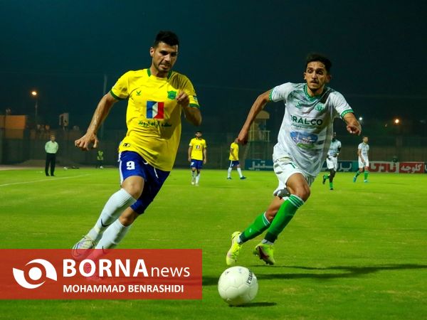 دیدار تیم های فوتبال صنعت نفت - آلومینیوم
