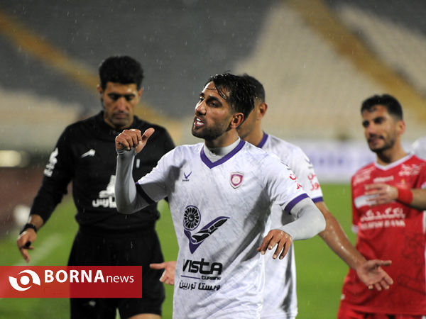 دیدار تیم های فوتبال پرسپولیس - ویستا توربین