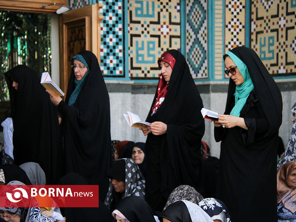 برگزاری دعای عرفه در امام زادگان پنج تن "ع" لویزان