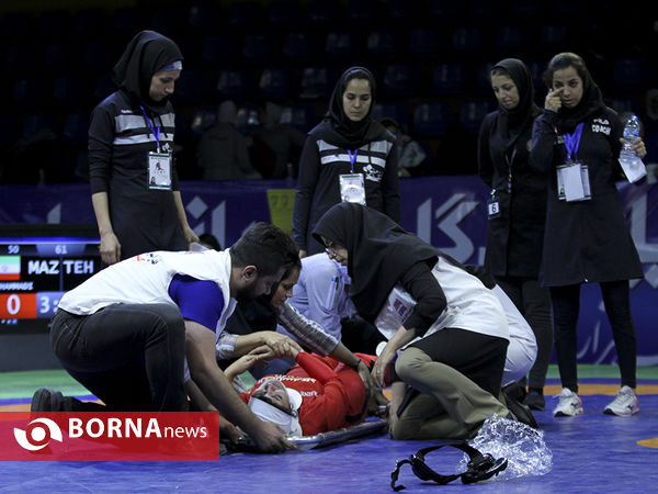 مسابقات کشتی کلاسیک دختران