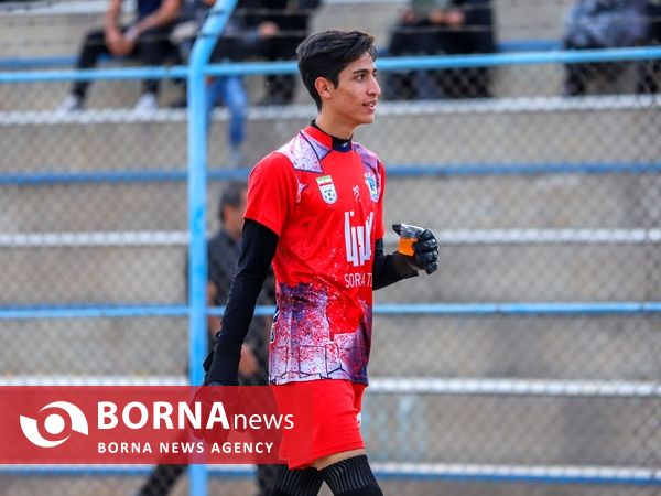 دیدار تیم های فوتبال بامداد  اراک- بصیر اهواز