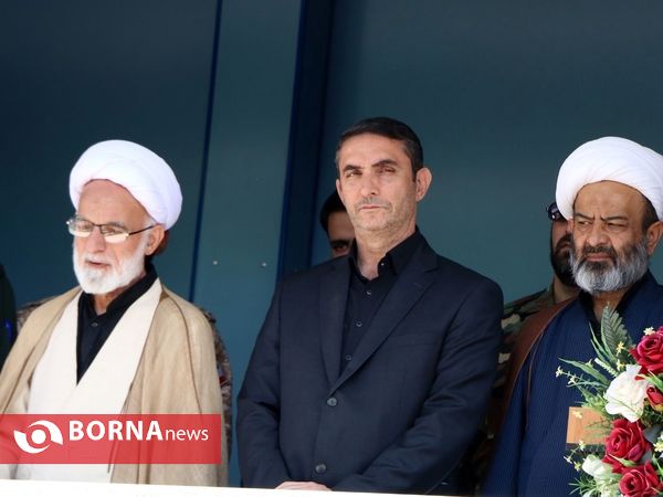 رژه نیروهای مسلح استان مرکزی در هفته دفاع مقدس