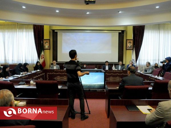 نشست  وزیر ورزش و جوانان با روسای فدراسیون‌ها