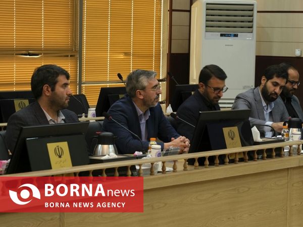 نشست خبری استاندار تهران با اصحاب رسانه