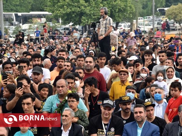 جشن قهرمانی تیم بسکتبال شهرداری گرگان