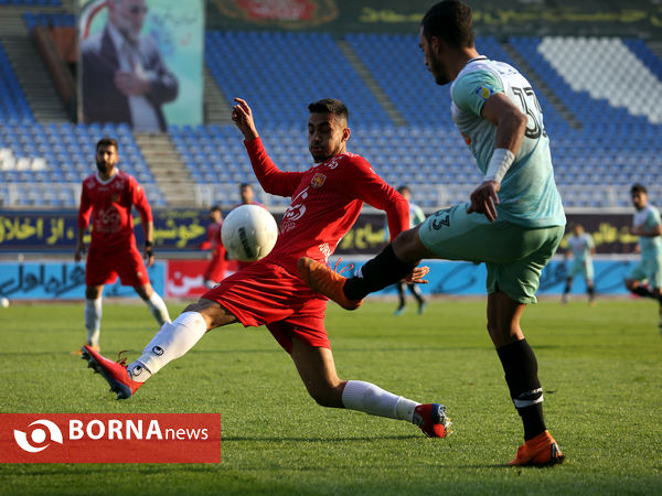 دیدار تیم های شهرخودرو مشهد و سایپا تهران