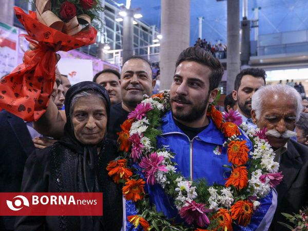 استقبال از تیم ملی وزنه برداری ایران