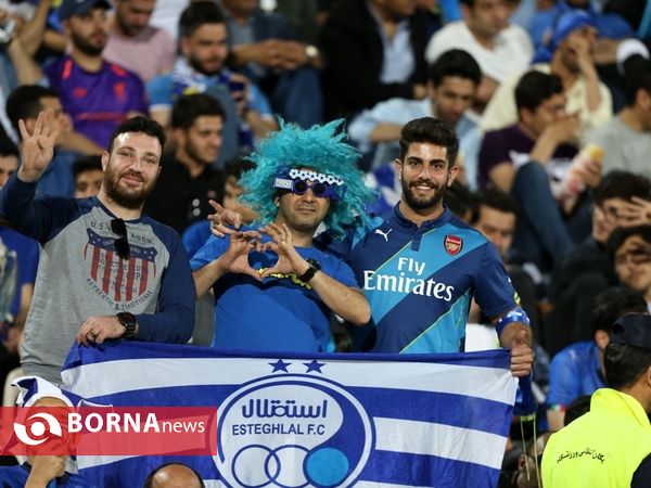 دیدار تیم های فوتبال استقلال ایران- الدوحیل قطر