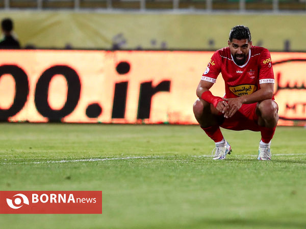 دیدار تیم های فوتبال پرسپولیس - هوادار